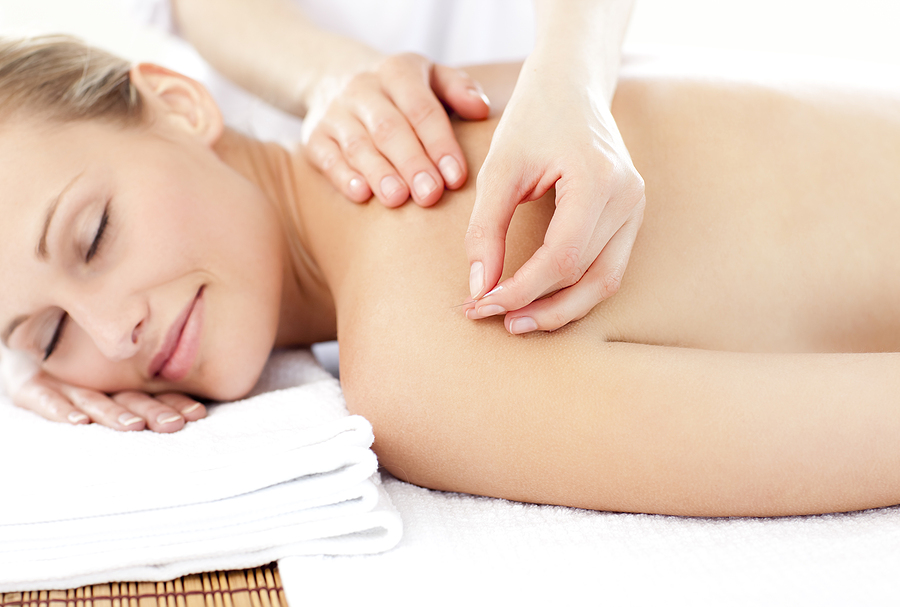 How Acupuncture Helps With Chronic Pain Management